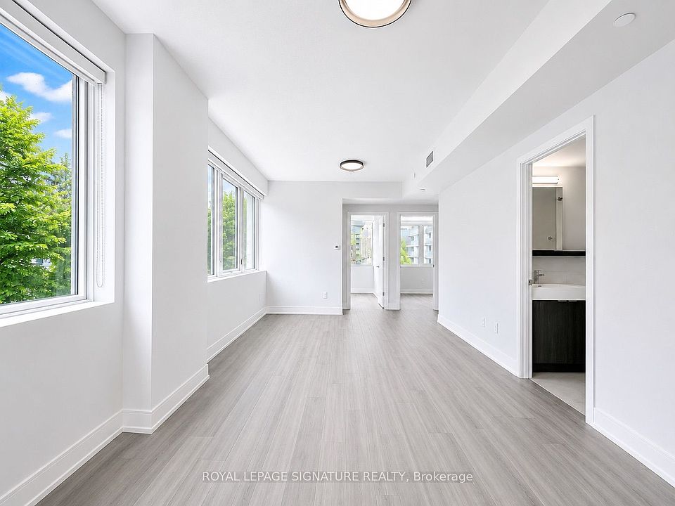 1st image of 664 Spadina Ave #204