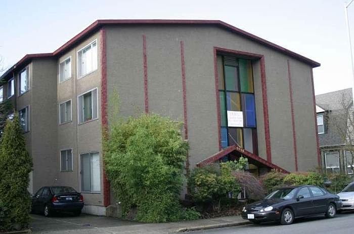 1st image of 5515 15th Ave NE APT 101