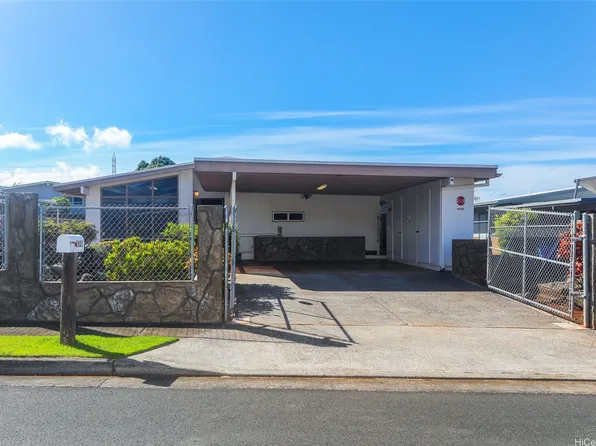 1631 Hoohulu St, Pearl City, HI 96782