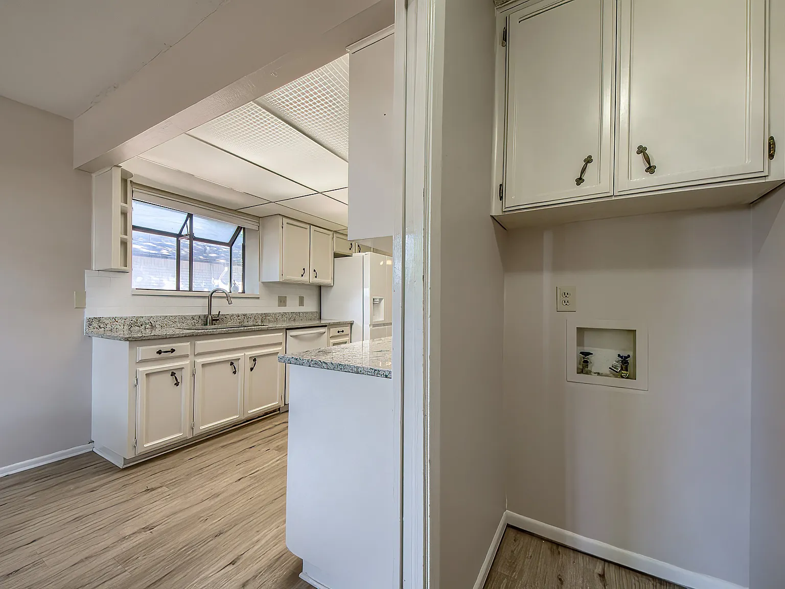 2 bed, 1577 sqft, $1,600 — Photo 2