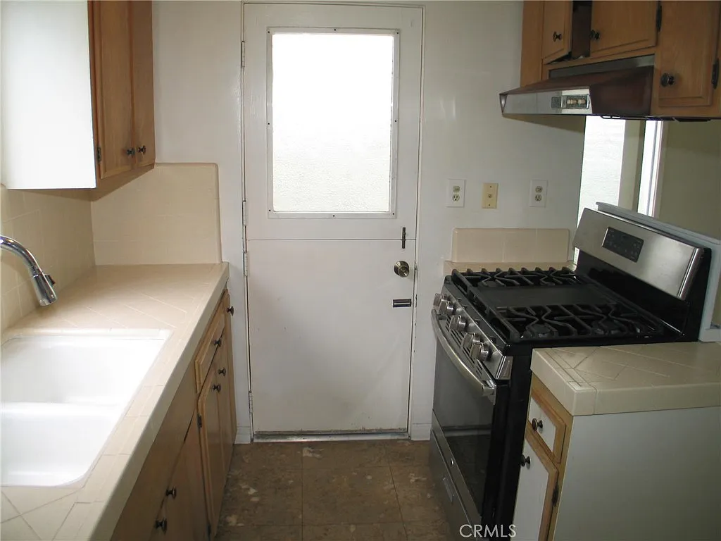 1 bed, 500 sqft, $2,995 — Photo 1