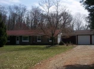2380 Burnside Rd NW, Pataskala, OH 43062