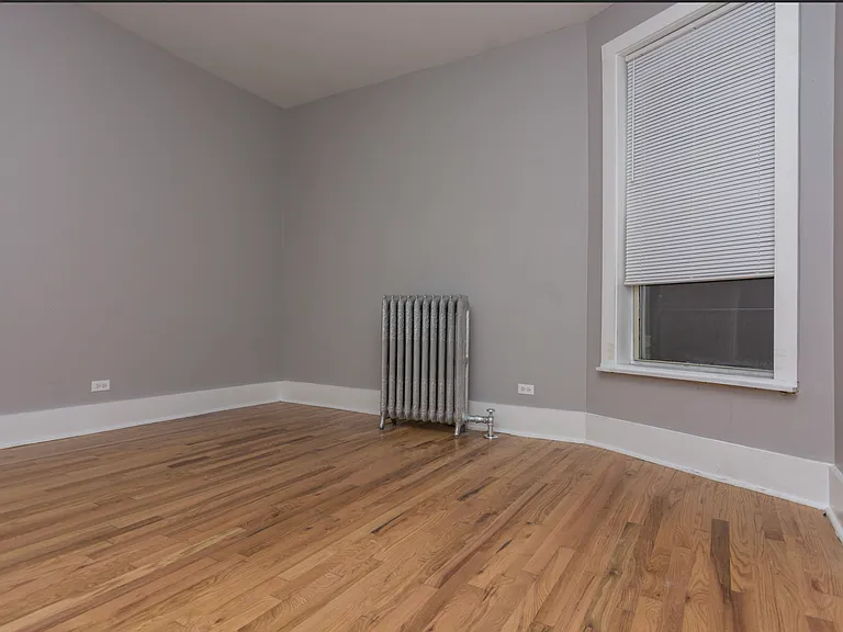 6901 S Prairie Ave — Photo 10