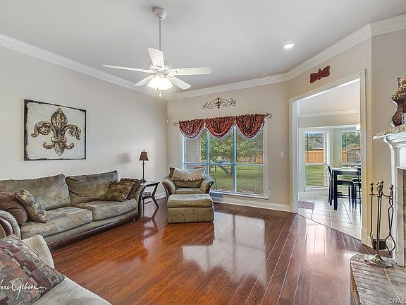 3rd image of 2509 Brookhaven Dr