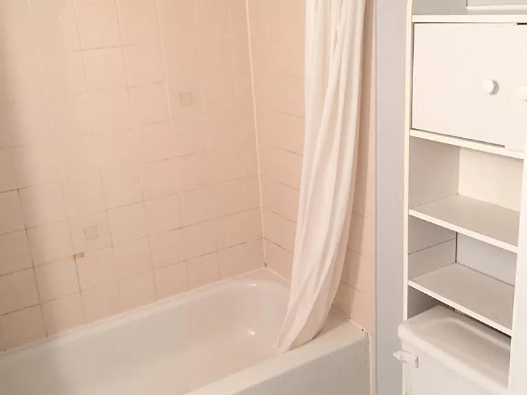 5480 Whitehorn Ave #BASEMENT — Photo 10
