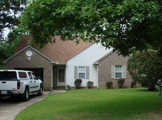 2907 Mandy Ln, Morehead City, NC 28557