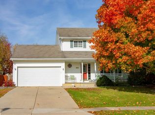 406 E 15th Ave, Indianola, IA 50125