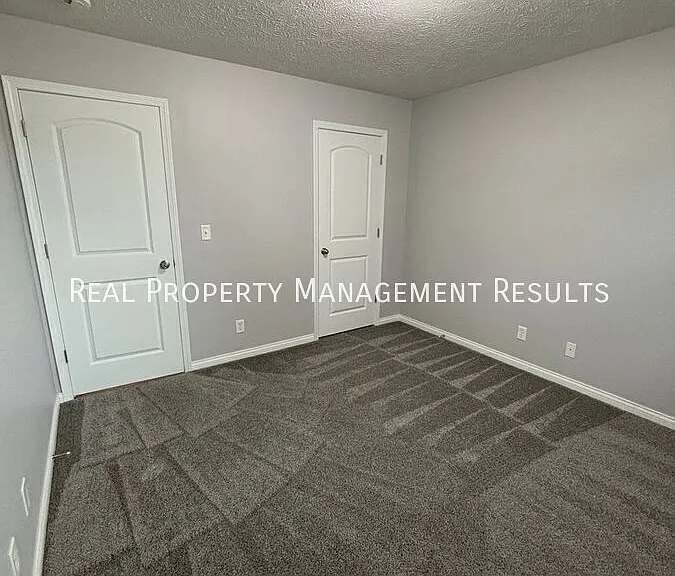4789 Imperial Dr — Photo 12