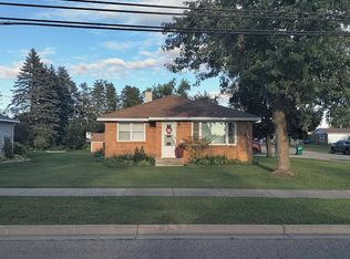 623 S Court Ave, Gaylord, MI 49735