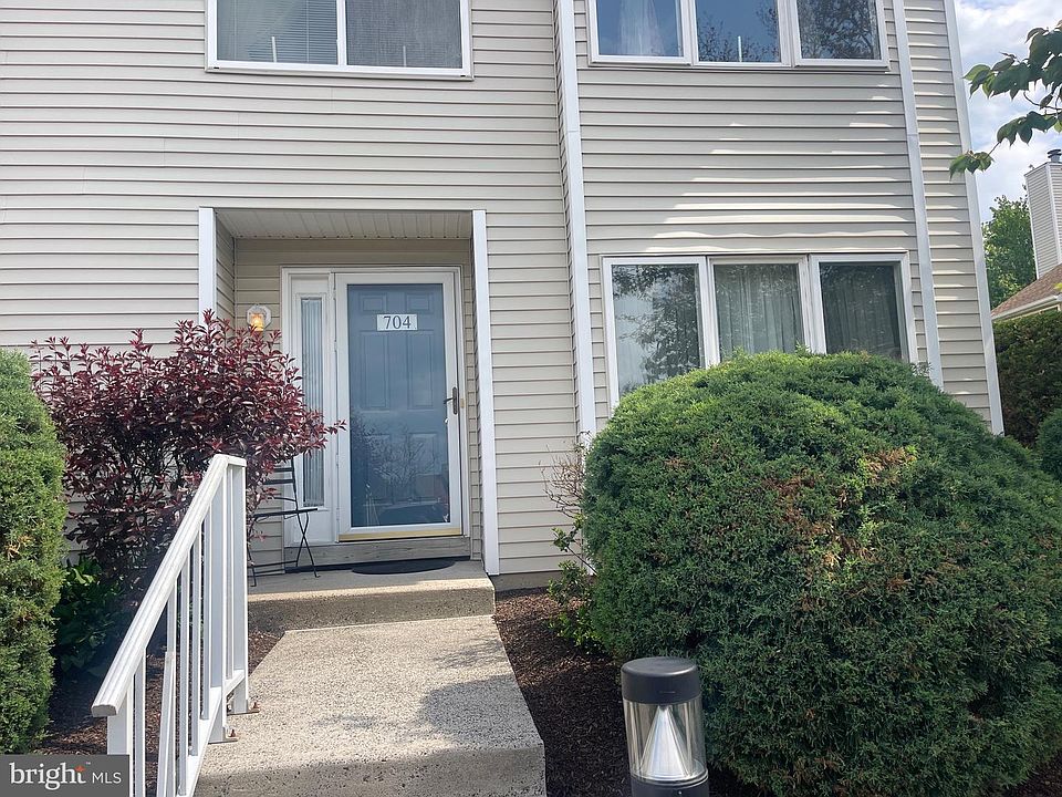 1st image of 704 Karens Ct #704
