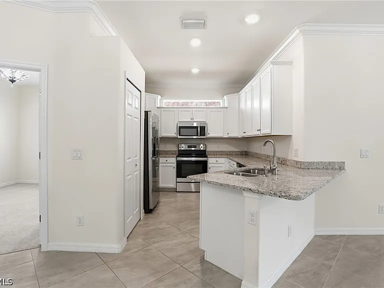 1835 Alameda Dr — Photo 10
