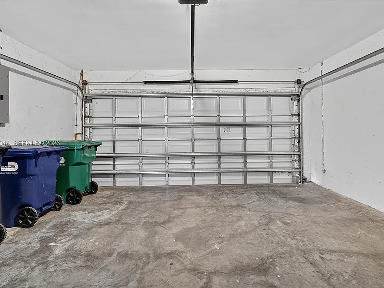 15772 SW 74th Ln — Photo 25