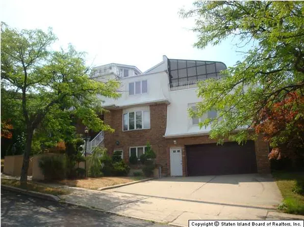 118 Croak Avenue image 1 of 20