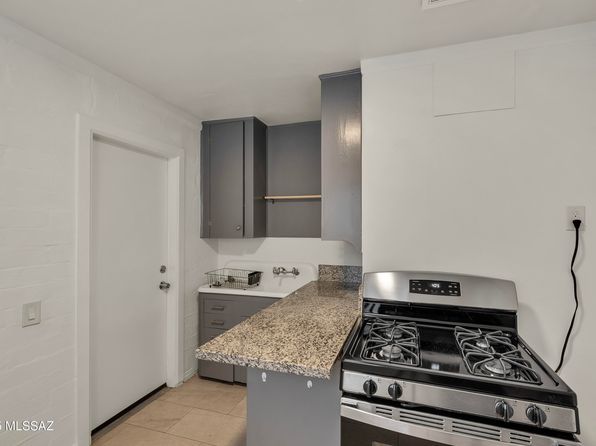 tucson-arizona-344669879 picture