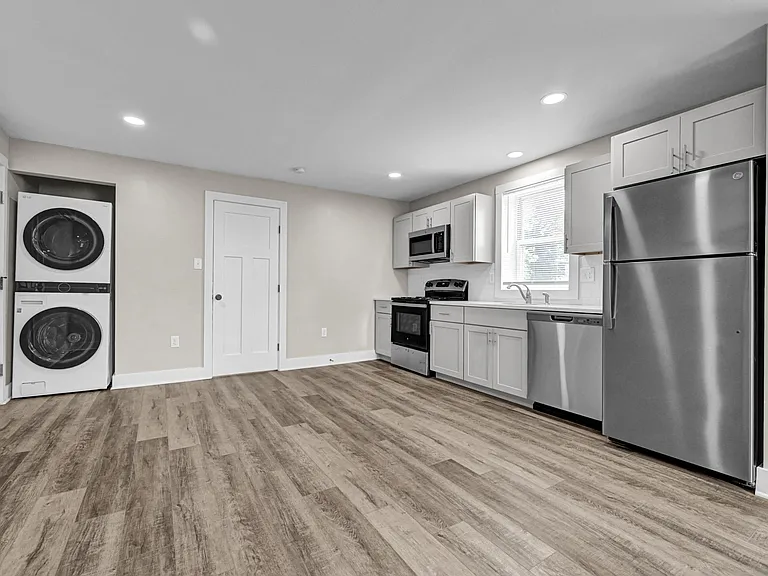 30 Mummasburg St #5 — Photo 1
