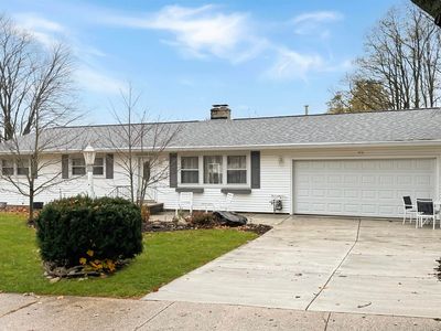 416 Crestview Pl, Cadillac, MI, 49601