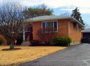 652 Holly Hill Dr, Columbus, OH 43228