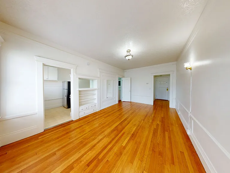 1425 Harrison St — Photo 11