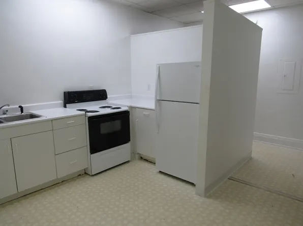 1144 Philadelphia St, 1144 Philadelphia St APT 304, Indiana, PA 15701