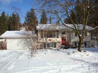 12808 W Shore Rd, Nine Mile Falls, WA 99026