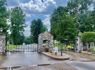 594 Rivers Edge Dr, Bath Springs, TN 38311