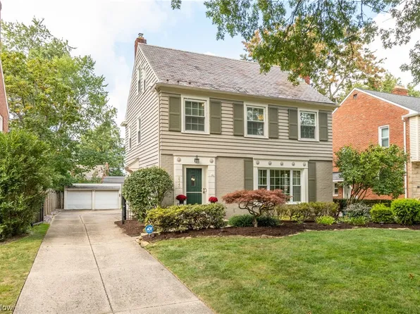 2340 Miramar Blvd, University Heights, OH 44118