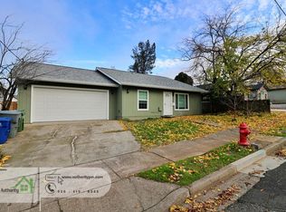 1779 Willis St, Redding, CA 96001