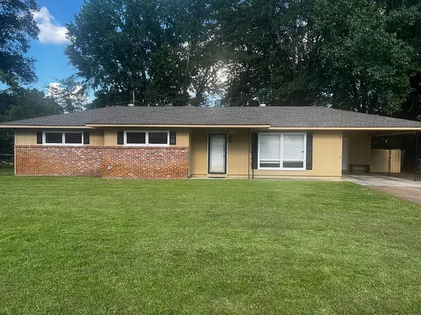 307 Vance St, Columbus, MS 39702