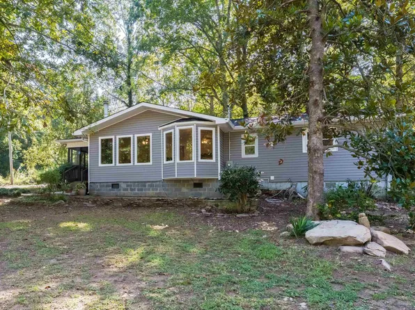 769 Lakeshore Dr, Oneonta, AL 35121