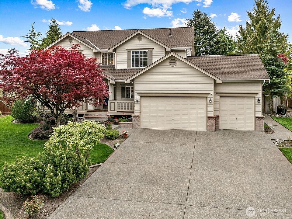 1st image of 8215 204th Avenue Ct E