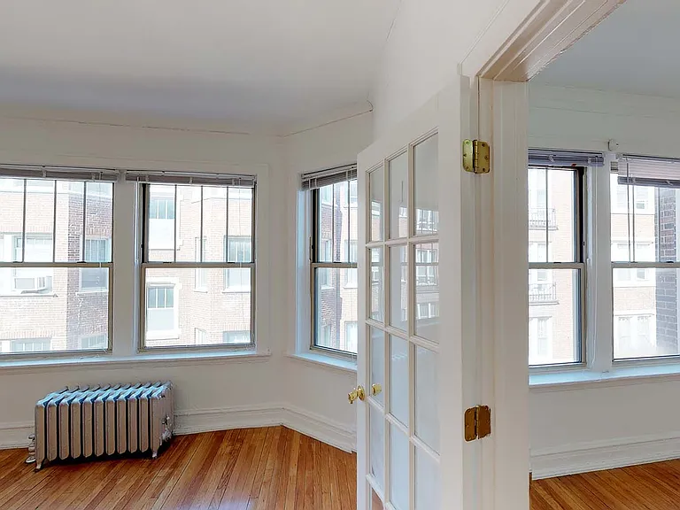 Dining/Living room