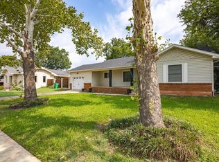 505 W Walnut St, Bowie, TX 76230