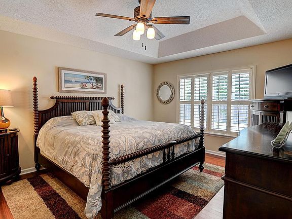 5th image of 253 E Betony Branch Way