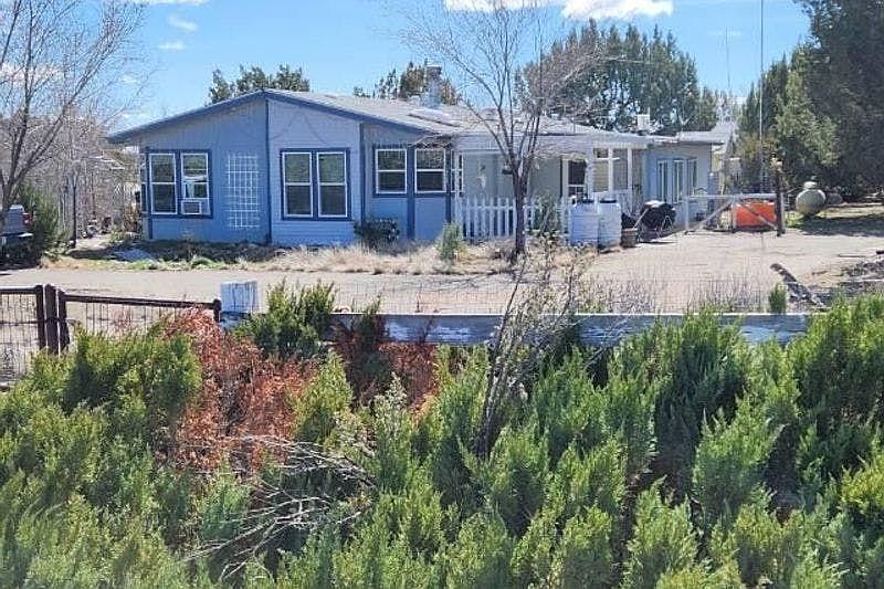 1st image of 2945 W Road 5 N