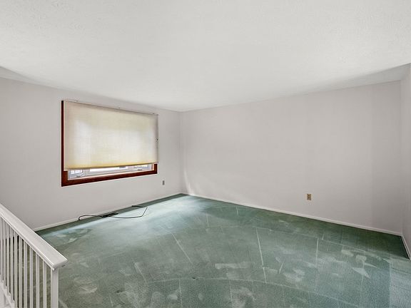 5th image of 501 Fruitwood Dr