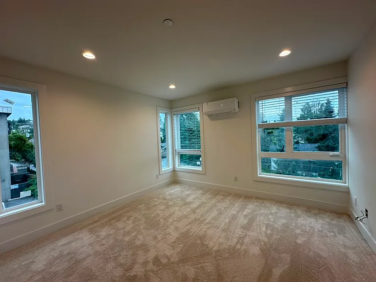 4316 SW Holly St — Photo 16