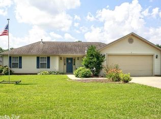 3 Willard St, Ward, AR 72176