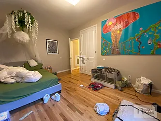 Rented by PadRabbit LLC