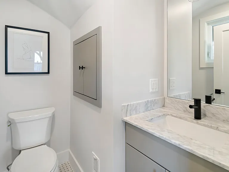 315 Pearl St #1 — Photo 18