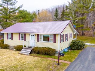 88 Hancock St, Ellsworth, ME 04605