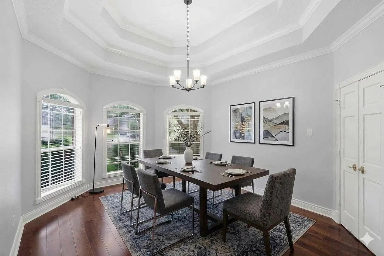 4 bed, 3.5 bath, 3350 sqft, $4,500 — Photo 4