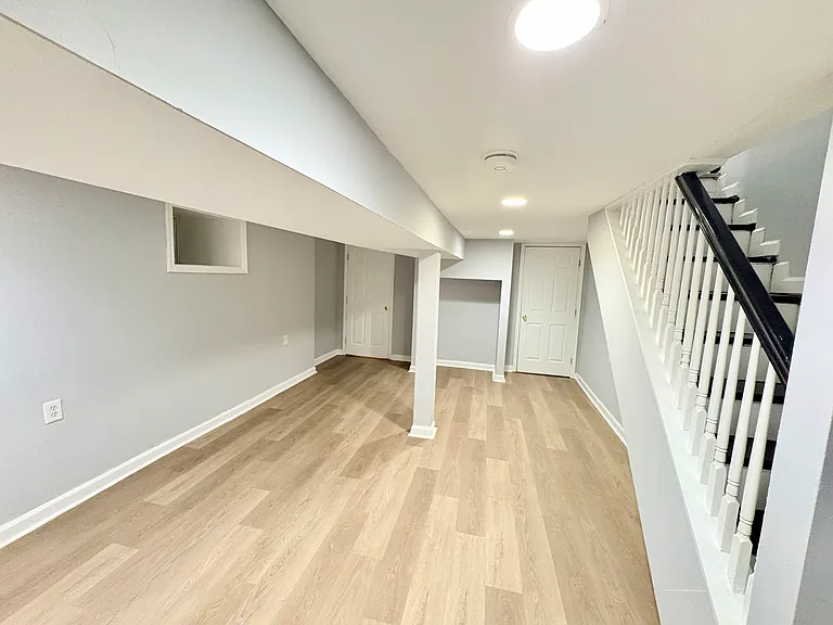 4021 Parkside Dr — Photo 12