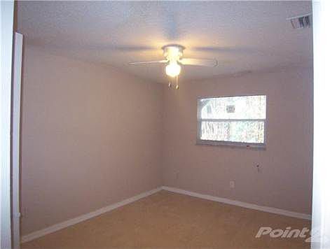 5th image of 4655 Weymouth St