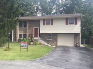 143 Teri Cir, Princeton, WV 24740