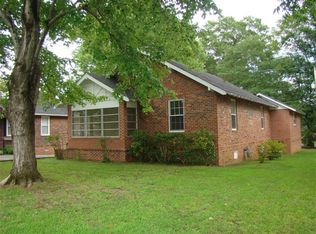 22 Poplar St NE, Rome, GA 30161