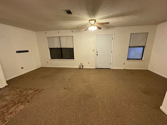 2nd image of 1311 Plum Cir APT 49