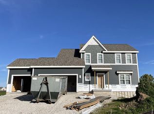 N69W26122 Brighton Dr, Lisbon, WI 53089
