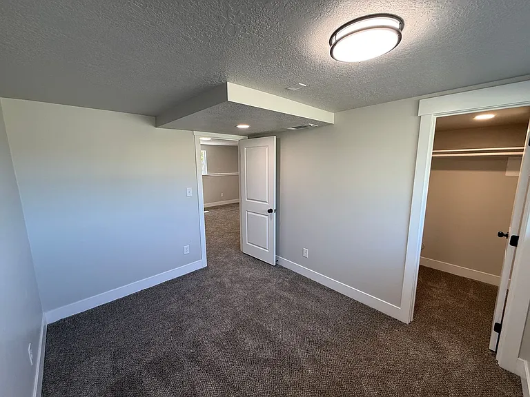 3426 West 5300 South — Photo 9