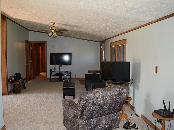 3rd image of 4780 Township Road 132