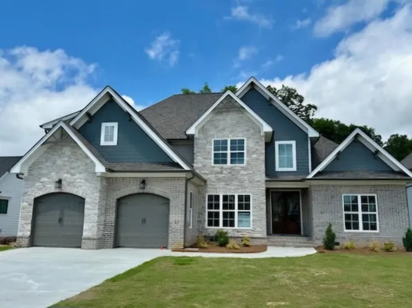 8845 Grey Reed Dr #11, Ooltewah, TN 37363